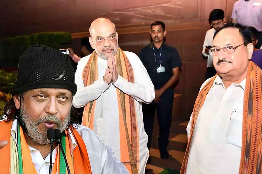 BJP leader Mithun Chakraborty is absent in the meeting of Amit Shah and JP Nadda.