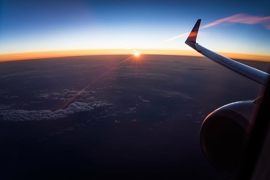 ওই সংস্থার বিরুদ্ধে ফরাসি সরকার কোনও পদক্ষেপ করলে পাল্টা আইনি পদক্ষেপের হুঁশিয়ারিও দেন তাদের আইনজীবী। যদিও ফ্রান্সের সংগঠিত অপরাধ দমন শাখা ‘জুনালকো’ বিমানটির সঙ্গে কোনও অপরাধচক্র যুক্ত কি না, তার তদন্ত শুরু করেছে। 