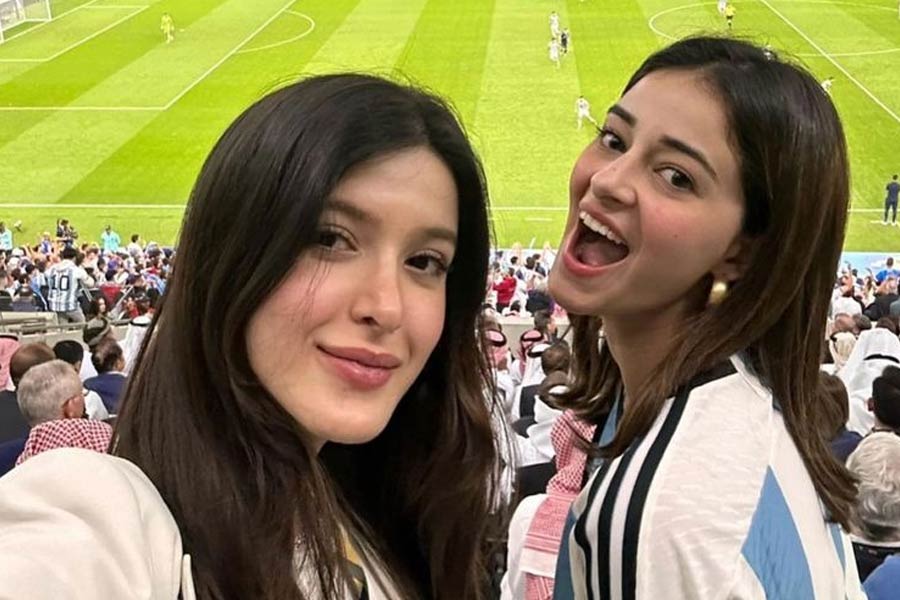 শানায়া কপূর ও অনন্যা পাণ্ডে।