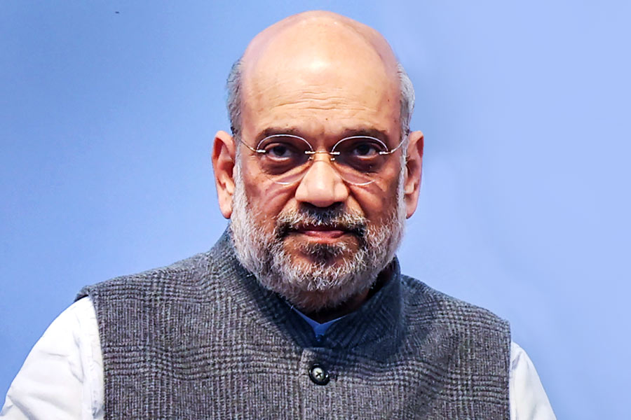 Amit Shah asked centre to fence Myanmar border soon, restrict movement in India