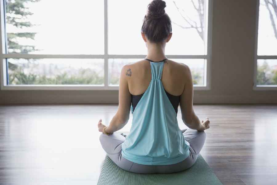How to practice five-minute meditation effectively.