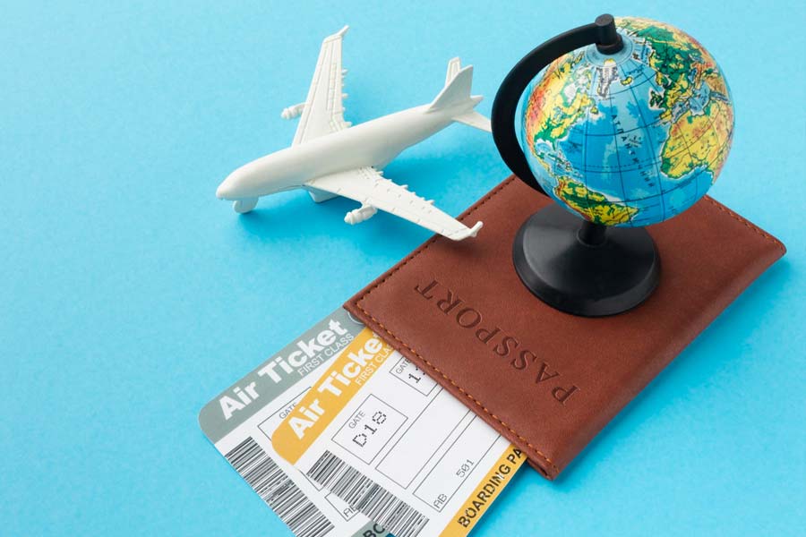 আবার রাজ্যের দক্ষ শ্রমিকদের পছন্দ আমেরিকা, কানাডা, অস্ট্রেলিয়া, নিউ জ়িল্যান্ড ছাড়াও ইউরোপের বহু দেশ। প্রবণতা বলছে, তাঁদের অনেকেই ভবিষ্যতে ওই সব দেশে পাকাপাকি ভাবে থাকতে শুরু করে দেন।