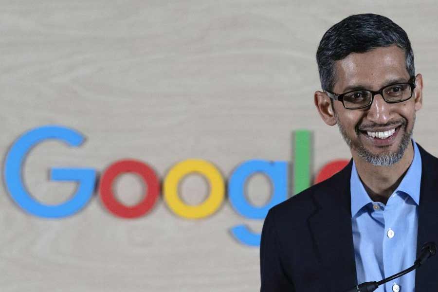 Google is seem to be losing AI war with Microsoft 