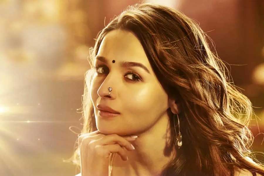 Top five looks from Bollywood Movies of the year.