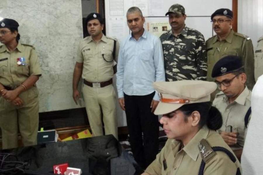 সংশ্লিষ্ট সূত্রের খবর, মামলার সূত্রে বাজেয়াপ্ত টাকা বন্যার জলে কী ভাবে নষ্ট হল, তাতে কারও গাফিলতি ছিল কি না, তার তদন্ত শুরু করেছে সিআইডি। 