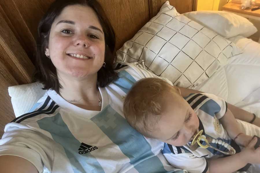 ২০২১ সালের ১০ জুলাই কোপা আমেরিকা কাপ হাতে তুলে নেন মেসি। পরের দিনই ছেলে অরেলিয়ানোর জন্ম দেন জুলিয়ানা।