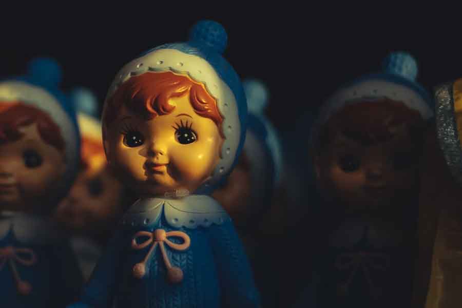 Why Robert the doll is haunted and what is the story behind it 