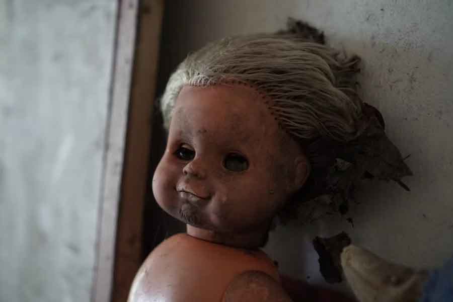 Why Robert the doll is haunted and what is the story behind it 