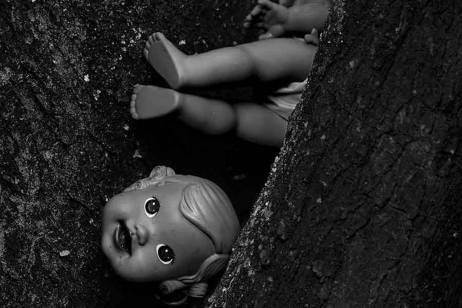 Why Robert the doll is haunted and what is the story behind it 