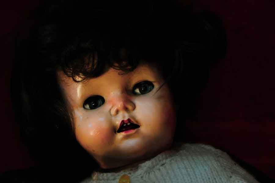 Why Robert the doll is haunted and what is the story behind it 