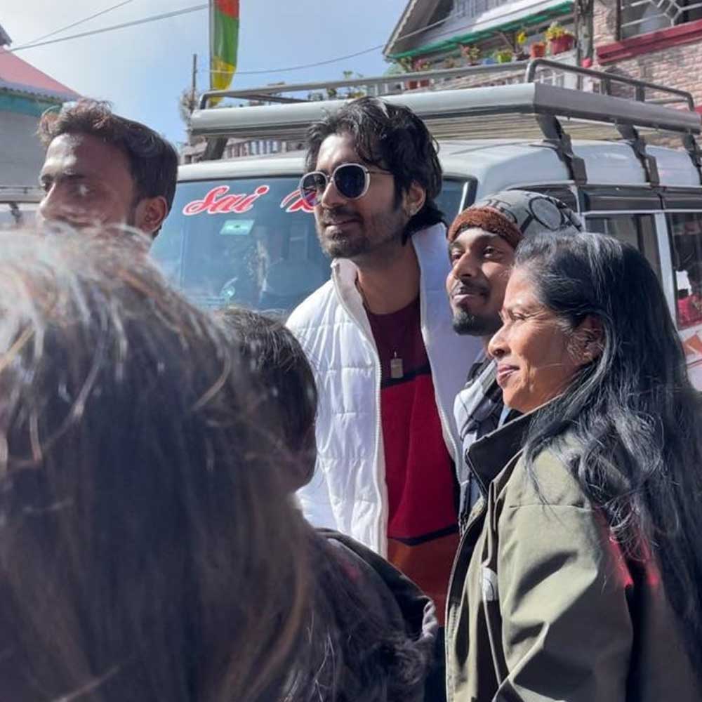 Zee Bangla serial Ranga Bou actor Gourab Roy Choudhary gone for a solo trip