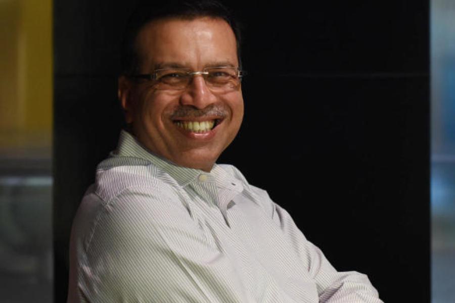 এই সফল কোচের হাতে নিজের দলকে তুলে দিয়েছেন সঞ্জীব। এখন দেখার সামনের মরসুমে লখনউ কেমন খেলে।