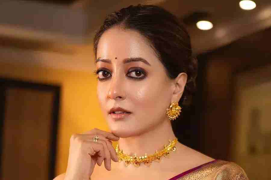 Is Tollywood Actress Raima Sen looking for a husband
