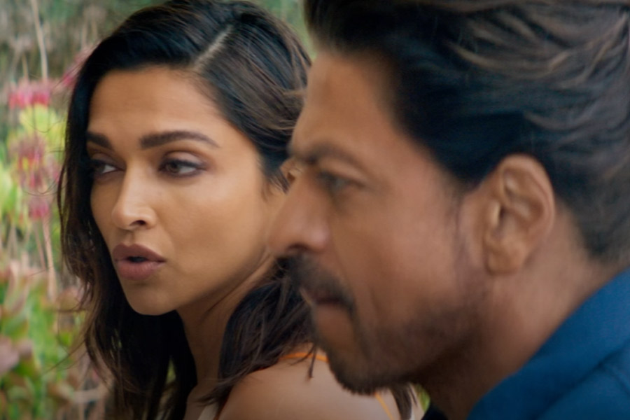 A scence from Pathaan movie directed by Siddharth Anand.