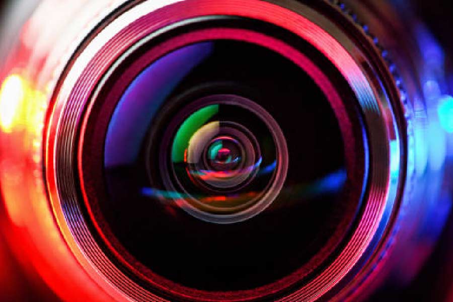 A photograph of camera lens.
