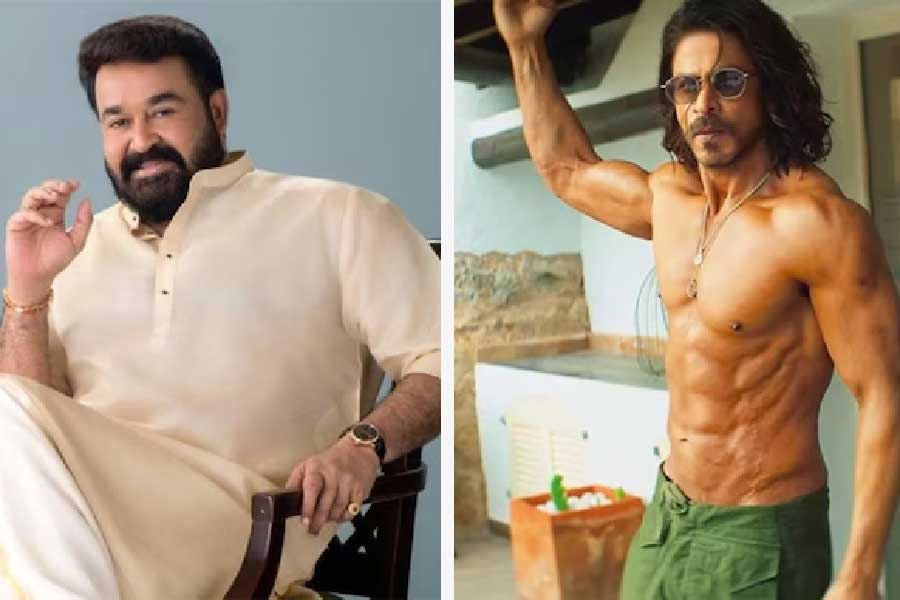Photograph of South Indian actor Mohanlal and Bollywood Actor Shah Rukh Khan