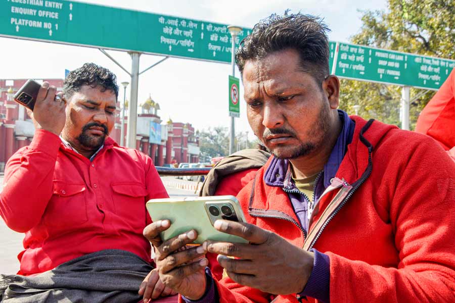 There are difference in New tax regime and old tax regime.