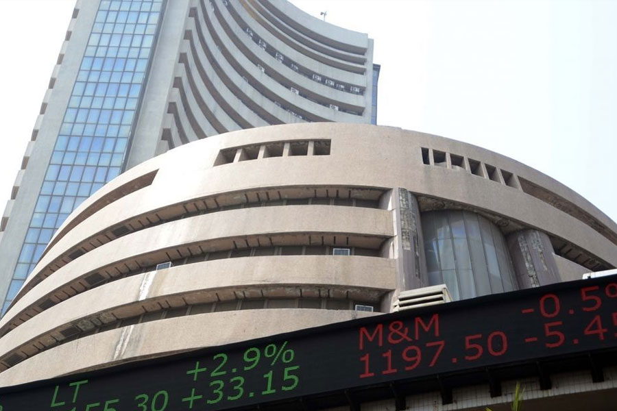 Adani group faces sharp decline in the share prices after Hindenburg Report.