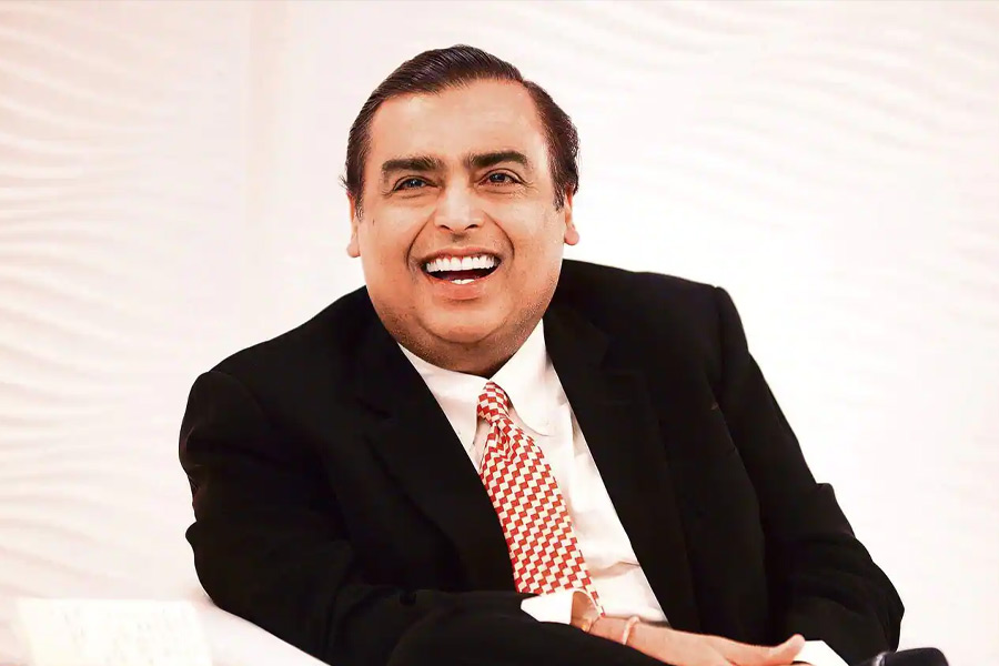 A photograph of Indian Businessman Mukhesh Ambani.