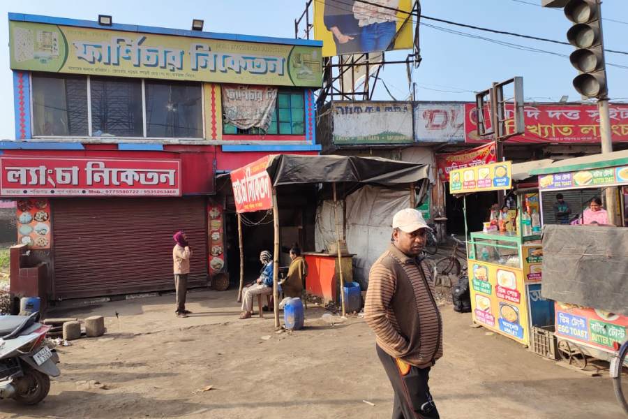 Image of lyangcha shops in Saktigarh
