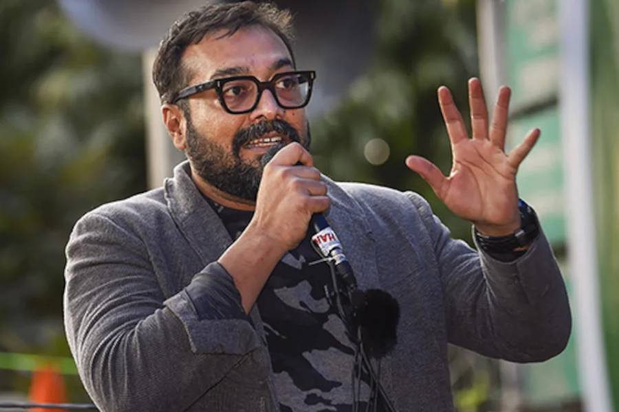 Filmmaker Anurag Kashyap reveals that he got bored of the expectation of people to make back-to-back gangster films.