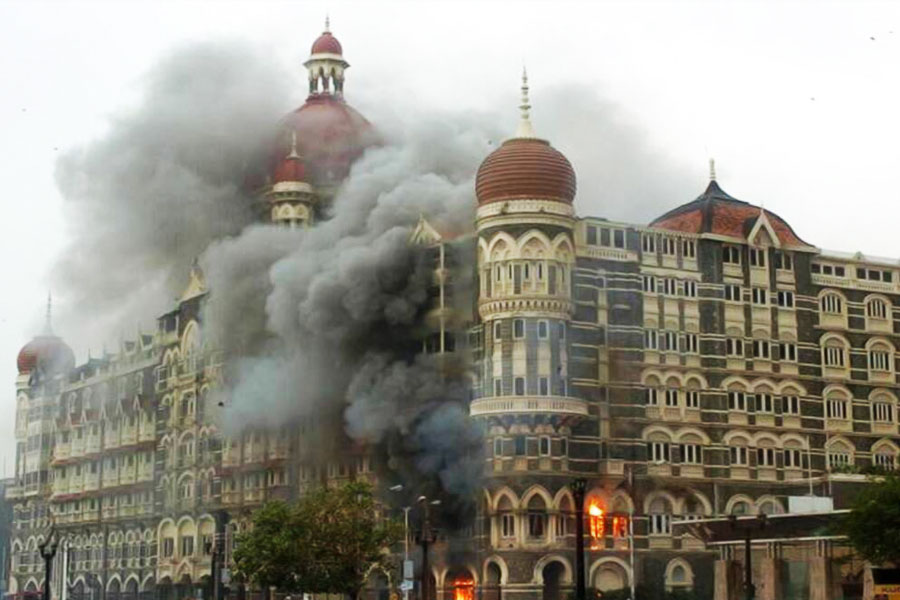 এই বিতর্ক মেটাতে ১৯৯৭ থেকে ২০১২ পর্যন্ত দুই দেশের মধ্যে মোট ১২ বার বৈঠক হয়েছে। কিন্তু কেউই কোনও সিদ্ধান্তে পৌঁছতে পারেনি। ২০০৮ সালে দুই দেশ একসঙ্গে সমীক্ষা করতে রাজি হয়। কিন্তু ওই বছরই মুম্বইয়ের তাজ হেটেলে জঙ্গি হানার পর ওই প্রস্তাব ভেস্তে যায়।