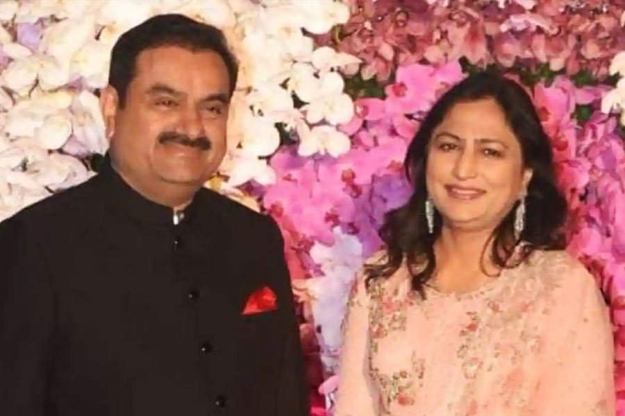 photograph of Gautam Adani and Preeti Adani.