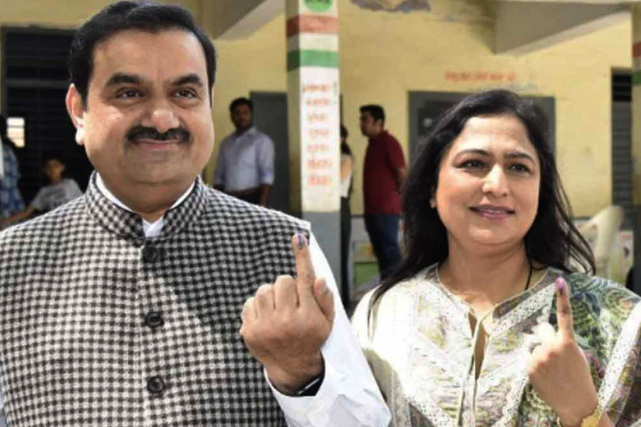 photograph of Gautam and Preeti Adani.