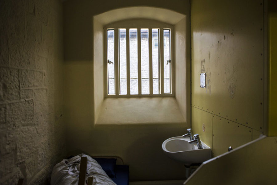 image of largest prison in El Salvador