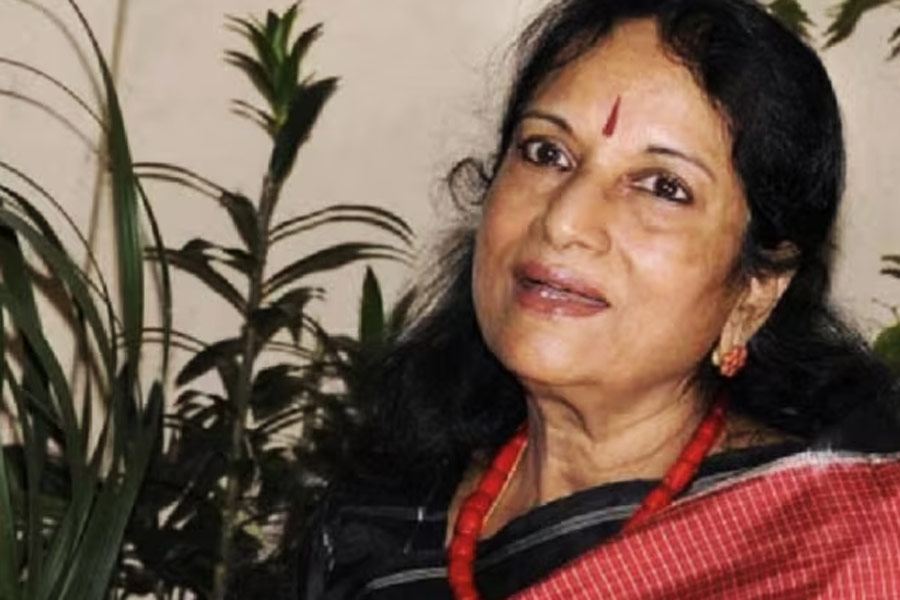 A photograph of Indian singer Vani Jairam.