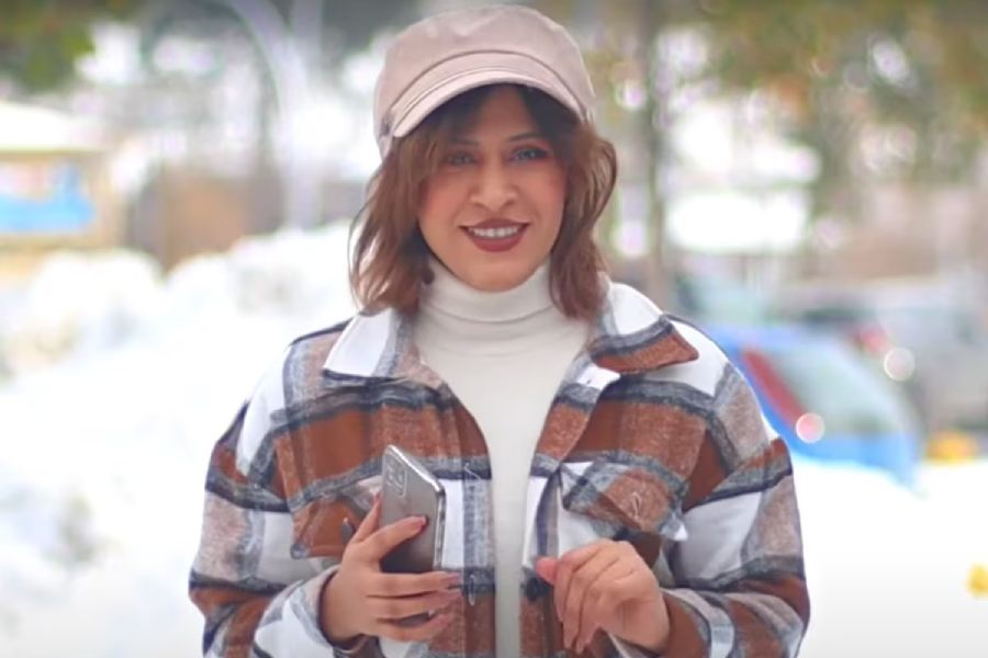 টিবার মৃত্যুর পর প্রকাশ্যে আসতে থাকে নানা তথ্য। ইরাকের মানবাধিকার কর্মী হানা এদোয়ার একটি ভয়েস রেকর্ডিং দিয়ে জানান, টিবাকে শুধু ইউটিউবার হওয়ার জন্যই দেশ ছাড়তে হয়নি। নিজের বাড়িতেই যৌন হেনস্থার শিকার হয়েছিলেন ২২ বছরের এই তরুণী।