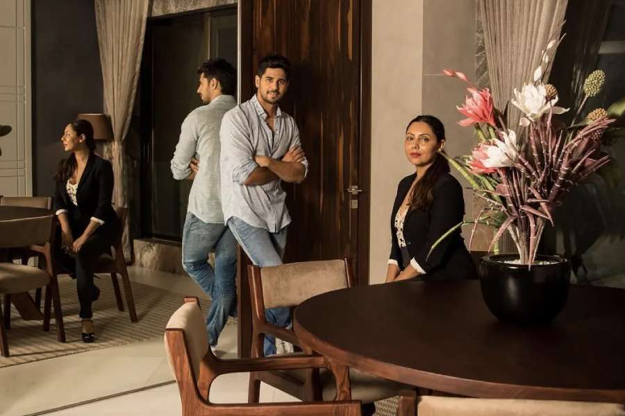 Photo of Sidharth Malhotra with Gauri Khan