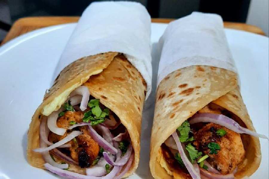 Image of Egg Roll.