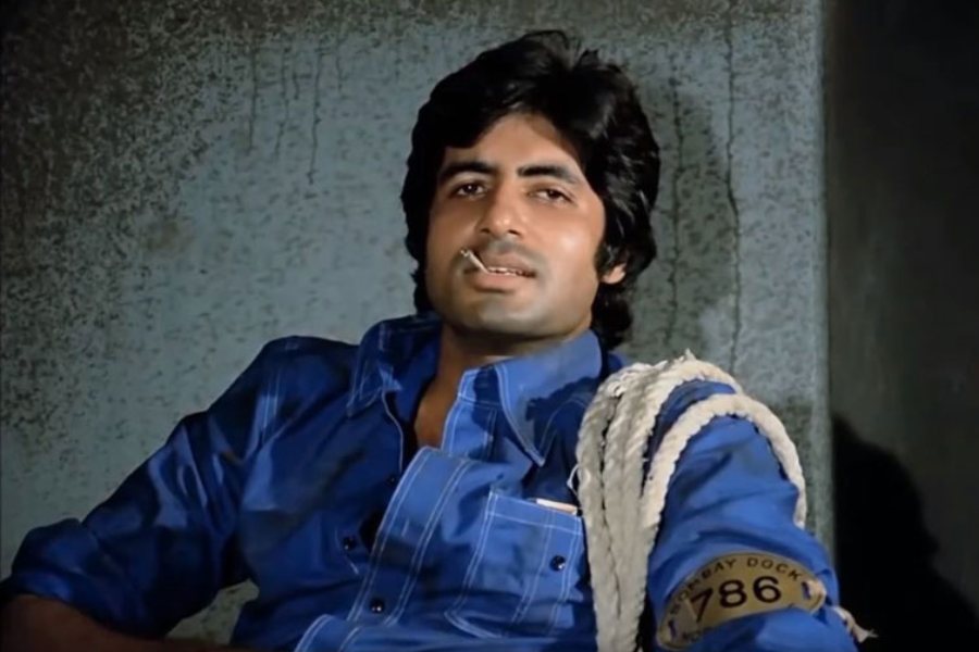 Amitabh Bachchan In Deewar