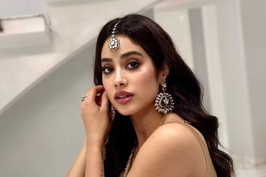 picture of Bollywood Actor Bollywood actress Janhvi Kapoor 