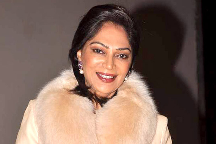  Simi Garewal
