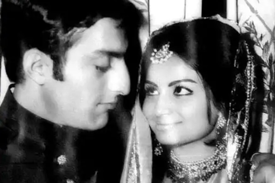 Sharmila Tagore and Mansoor Ali Khan Pataudi