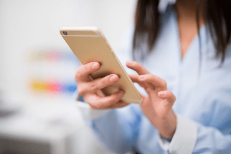 Juliette Lamour called her mom