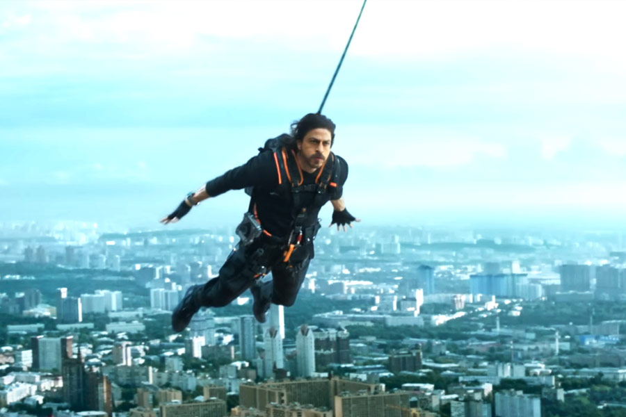 photo of a movie scene in Pathaan.