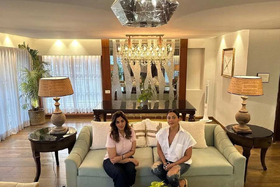 photo of Gauri Khan and Pooja Dadlani.
