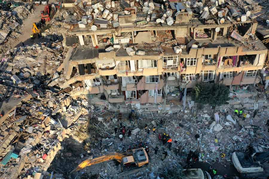 Turkey, Syria Earthquake Updates Children rescued from ruins, death toll tops 24,000
