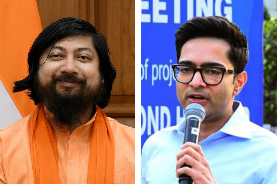 image of Nisith Pramanik And Abhishek Banerjee.