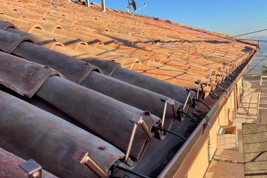 Picture of terracotta tiles