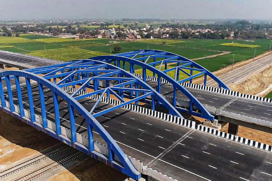image of Delhi-Mumbai Expressway 