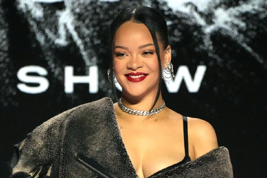 Rihanna Is Pregnant with Second Baby