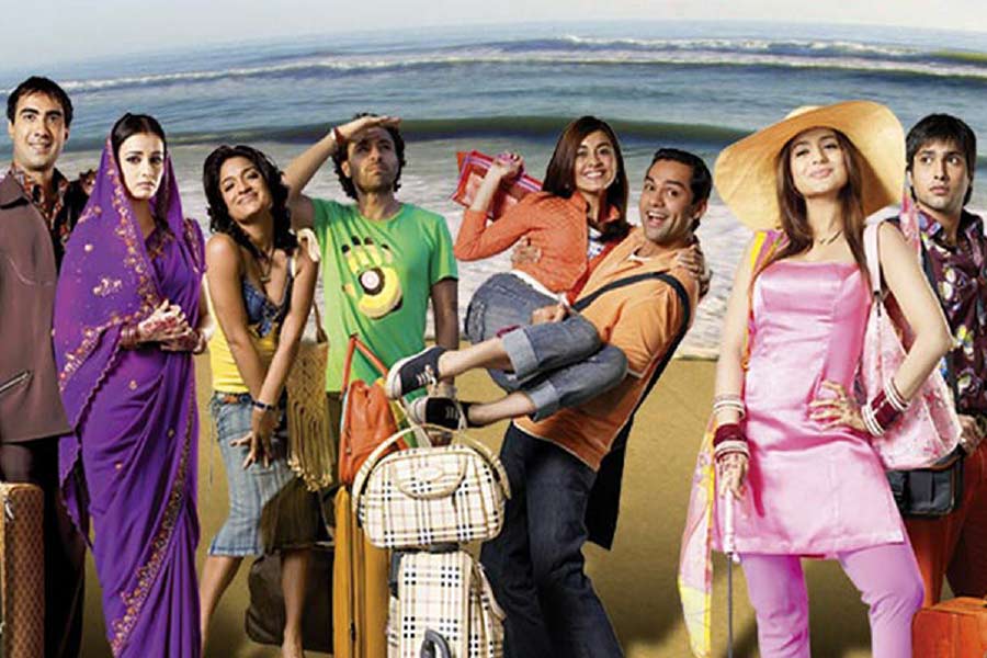 photo of poster of honeymoon private limited