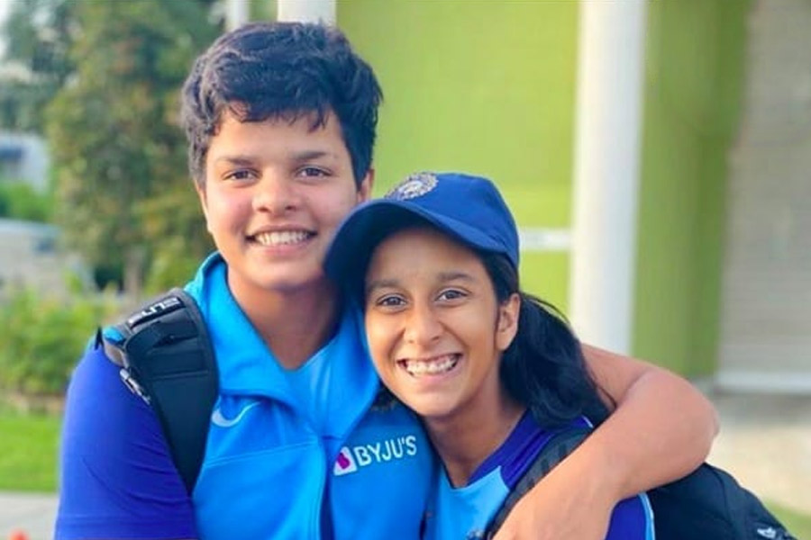 সরাসরি: হঠাৎ নিলামে ঝড় দিল্লির, শেফালি, জেমাইমাকে তুলে নিল তারা, খরচ হল ৪.২০ কোটি