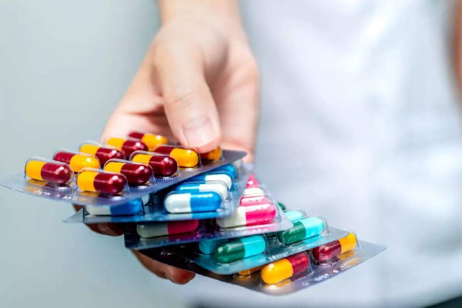 A Photograph of medicines.