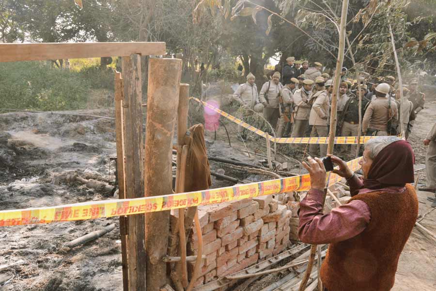 Mother-daughter duo died at the time of demolition drive.