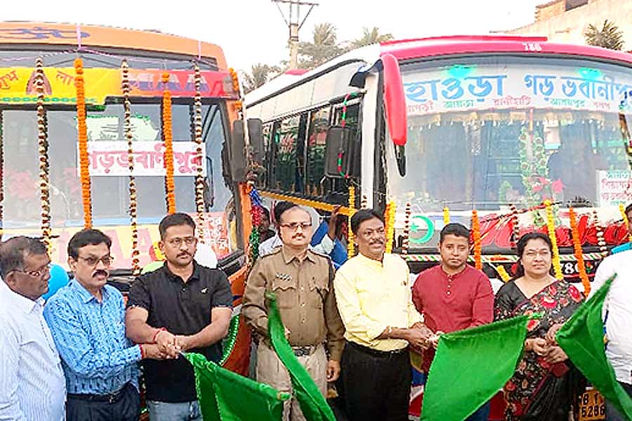 A Photograph of new buses launched in Udayanarayanpur